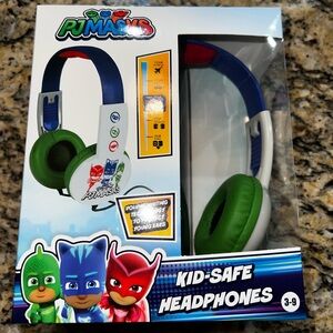 PJ Masks Kid-Safe Headphones